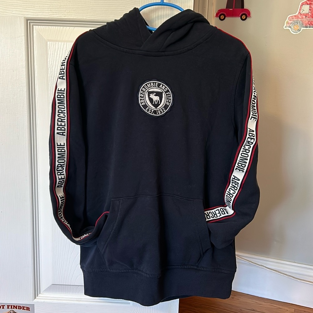 Abercrombie kids sweat shirt size 9/10